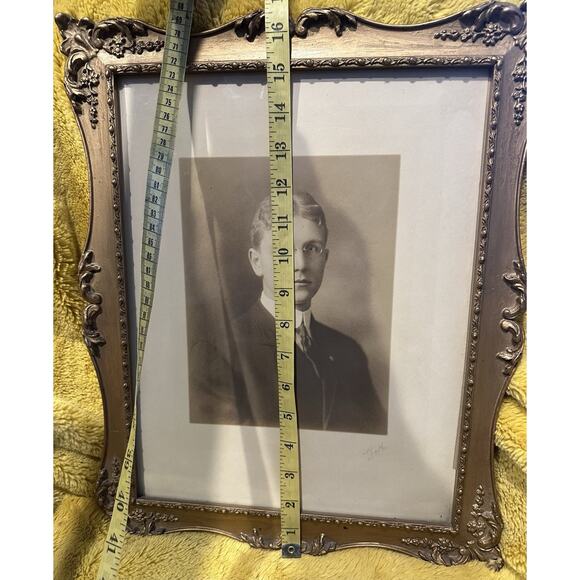 Antique Framed Photo, finely dressed gentleman 1920 Signed By Heath Studio Vtg - Picture 4 of 10